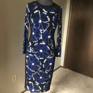 Long sleeve stretchy black and blue floral dress